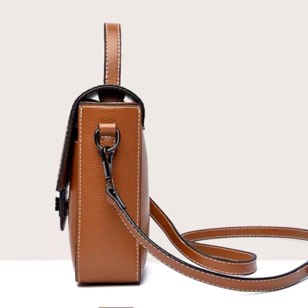 Mini crossbody/ cell phone bag - Picture 5 of 10